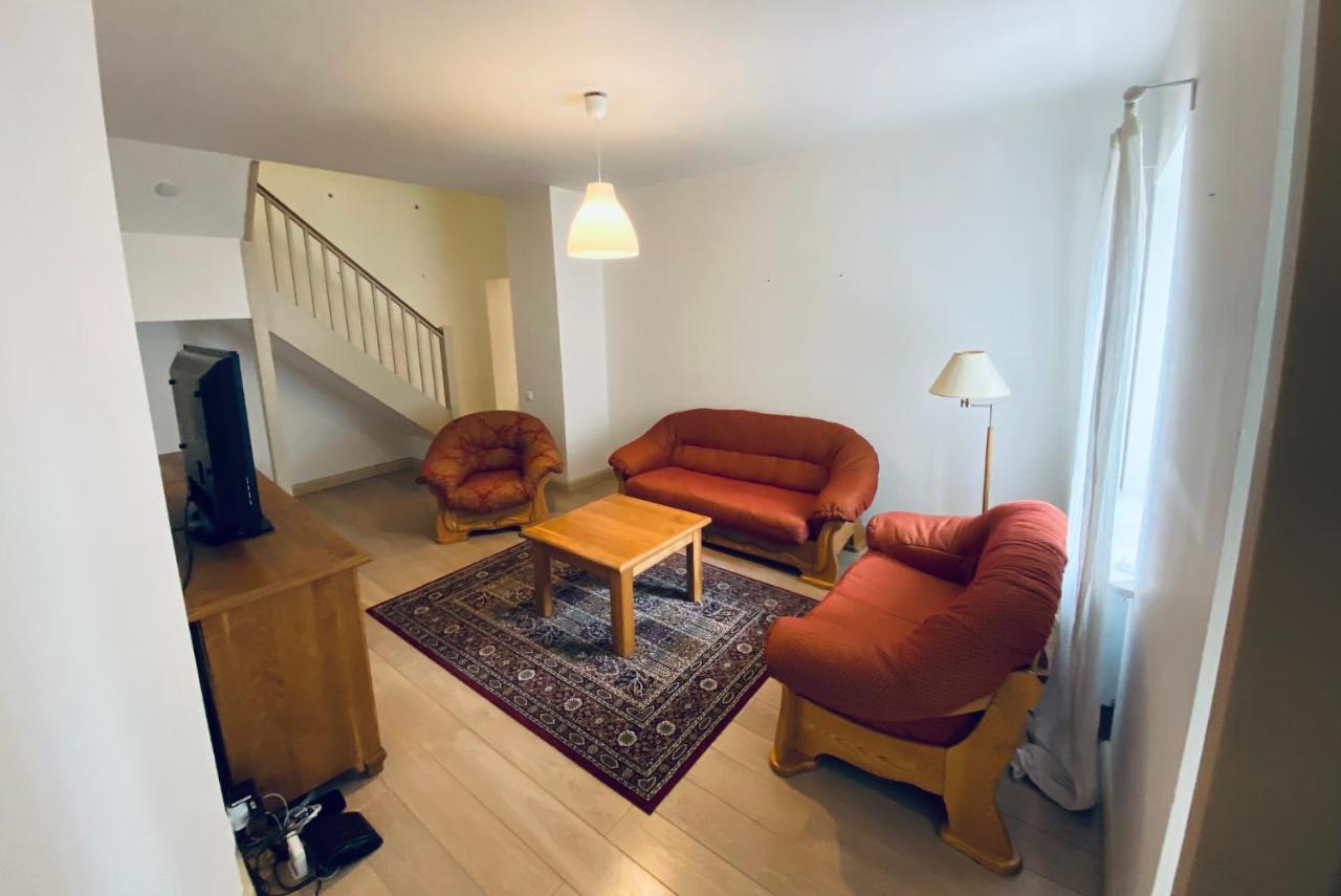 Spacious - 140 Square Meters Apartment, Vilnius City Centre Exterior foto