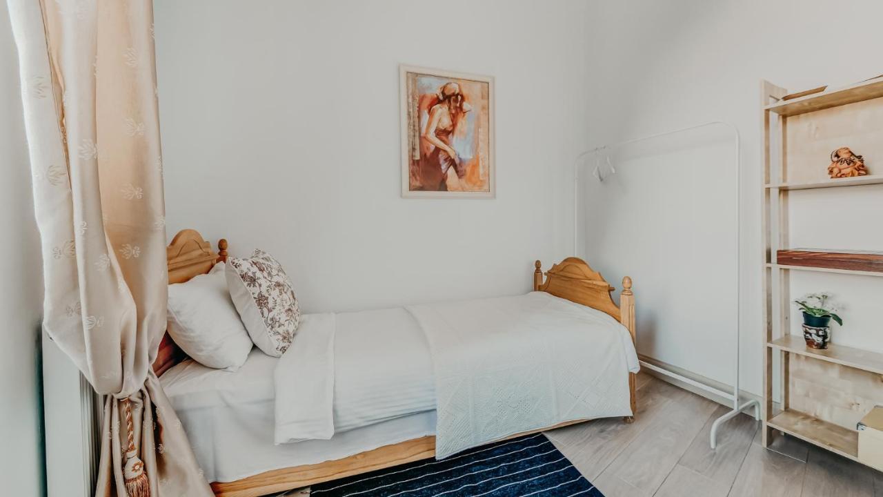 Spacious - 140 Square Meters Apartment, Vilnius City Centre Exterior foto